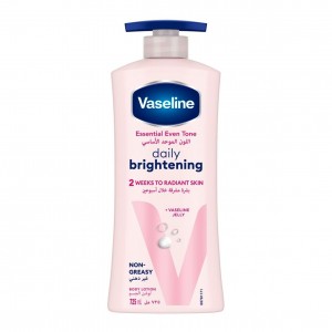 VASELINE DAILY BRIGHTENING...